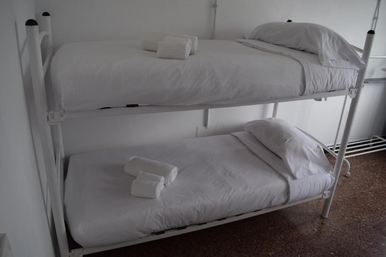 Albergue La Corona1 O Pino المظهر الخارجي الصورة